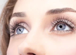 How Long Does It Take Eyelashes To Grow Back