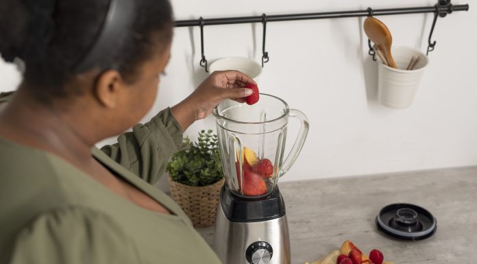 Can you use a blender as a food processor? Here’s The Truth can you use a blender as a food processor